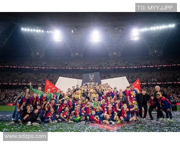 比利亚雷与巴塞罗那激战正酣谁能在西甲赛场笑到最后 比利亚雷与巴塞罗那激战正酣谁能在西甲赛场笑到最后